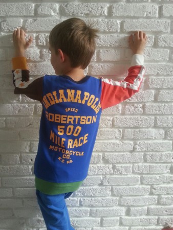 Boys shirt "Joshua" backside.